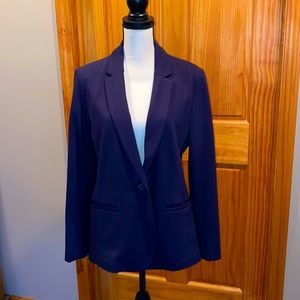 Old Navy classic navy blazer with one button.
